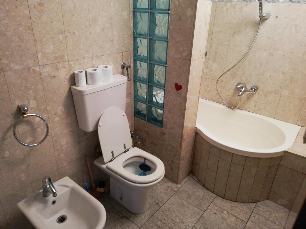 Libelula Appartamento Arad Esterno foto